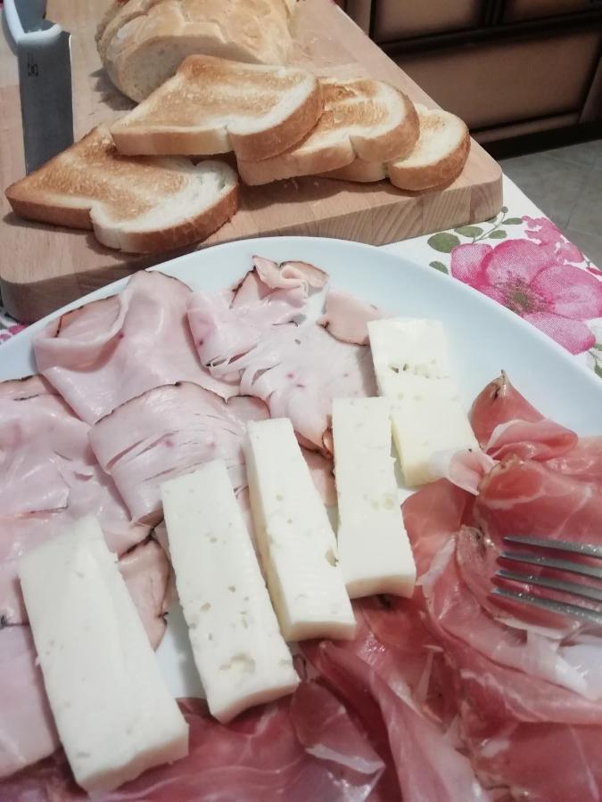 Paderno B&B La Casa Di Loretta المظهر الخارجي الصورة